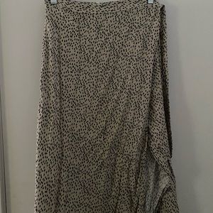 Urban Romantics Cheetah Print Wrap Midi Skirt